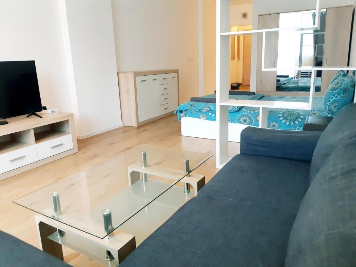 Huge Apartment With A Parking Space In The Same Building Sofia Ngoại thất bức ảnh